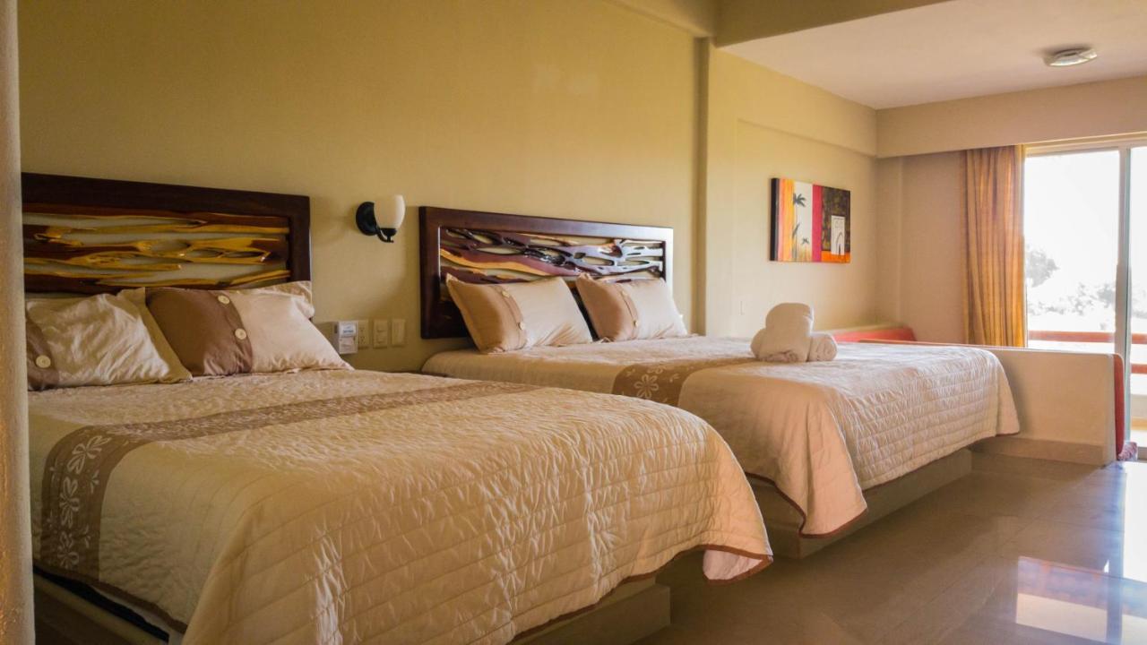 Bonito Hotel By Arans Zihuatanejo Exterior photo
