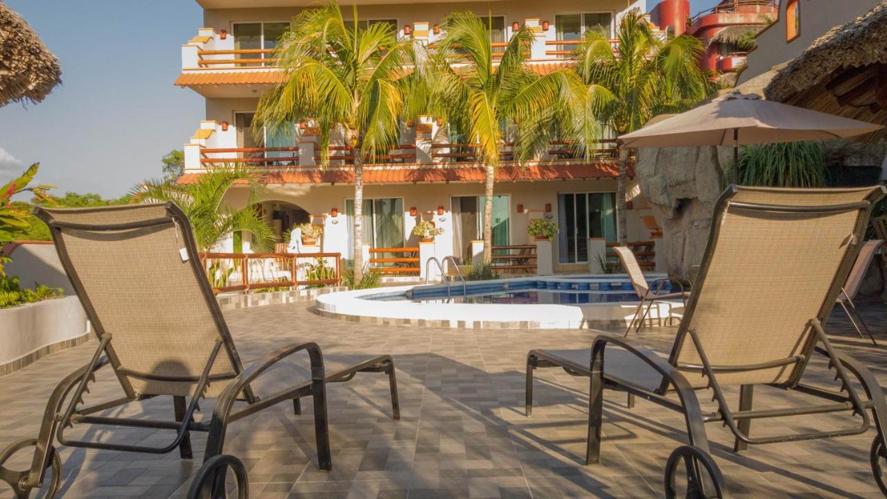 Bonito Hotel By Arans Zihuatanejo Exterior photo