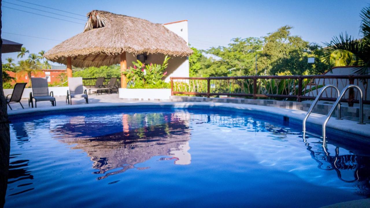 Bonito Hotel By Arans Zihuatanejo Exterior photo